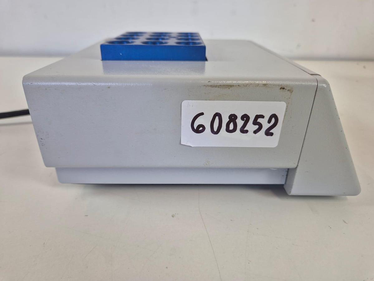Used VWR Digital Heatblock 11 Drybath