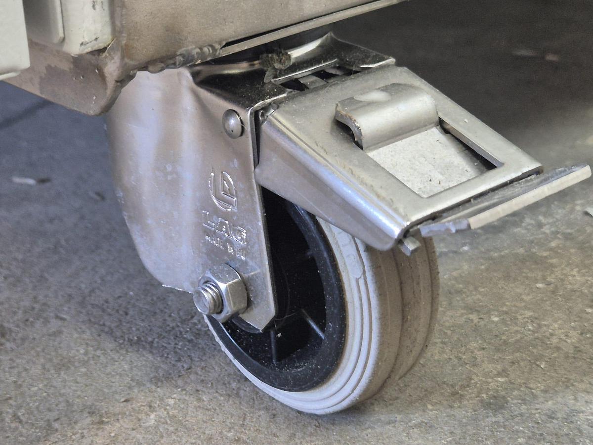 Used Binder BF260 Incubator