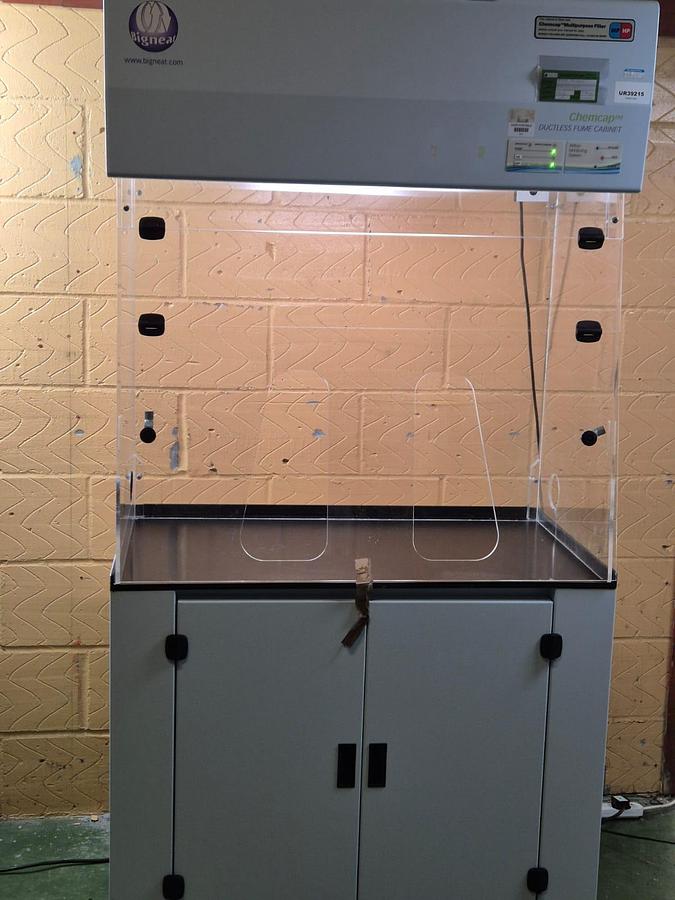 Used Bigneat Chemcap Ductless Fume Cabinet