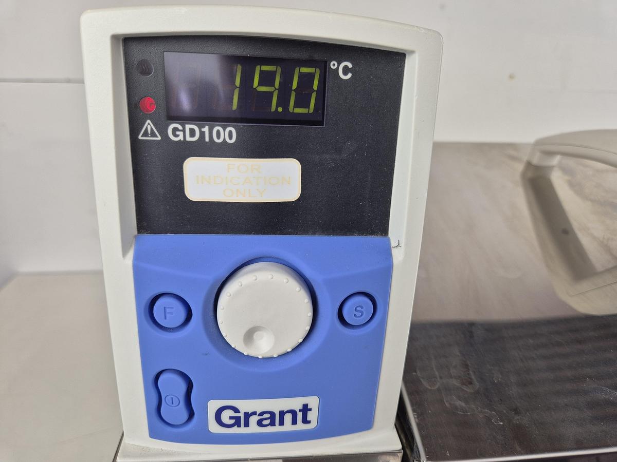 Used Grant Instruments GD100 Stirred Water Bath