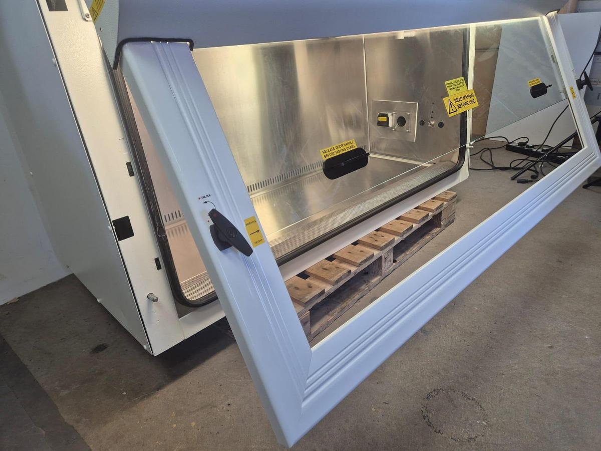 Used Bioquell Microflow Bio Safety Cabinet Class