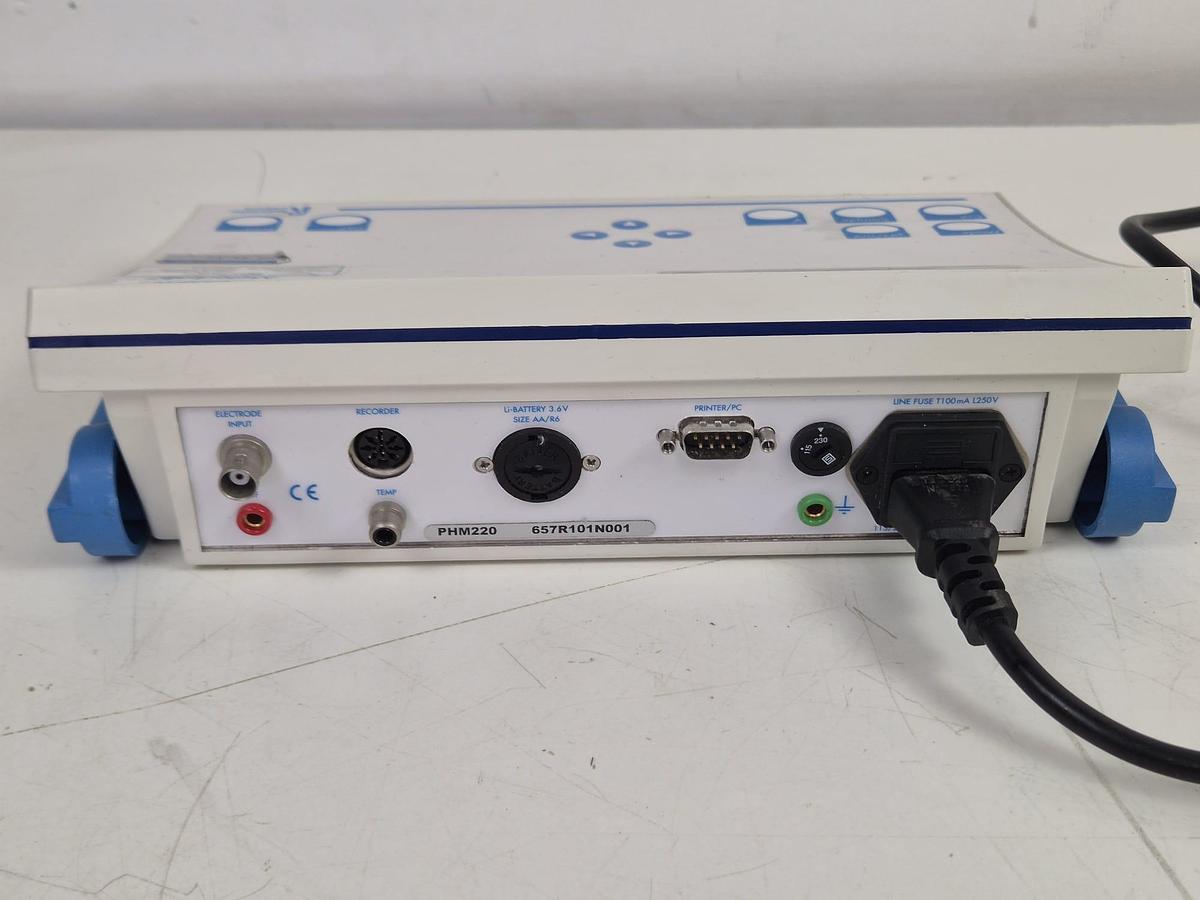 Used Radiometer Analytical MeterLab PHM220 Lab PH Meter