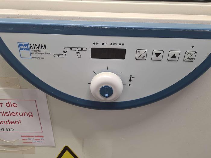 Used MMM Stericell Hot Air Sterilizer