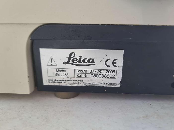 Used Leica RM2235 Manual Microtome
