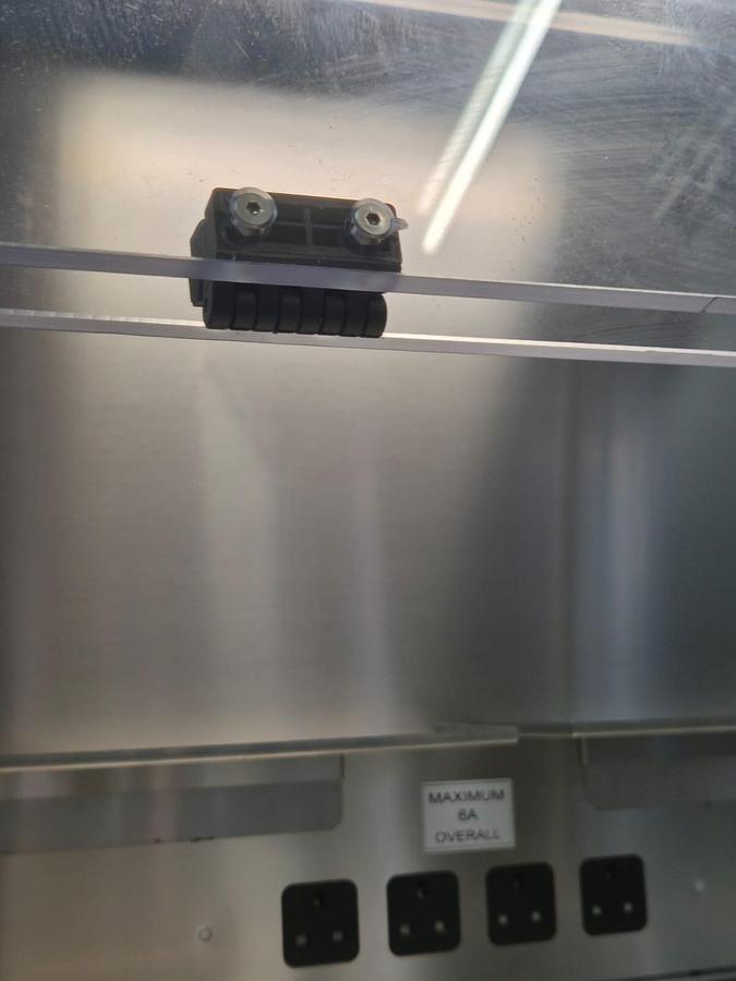 Used VWR PCR 732-2541 Workstation