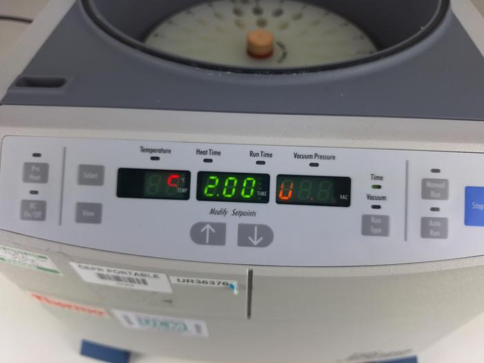 Used Thermo Scieintific Savant SPD121P SpeedVac Vacuum Concentrator