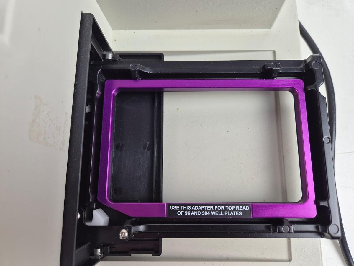 Used Spectromax M2 Microplate reader