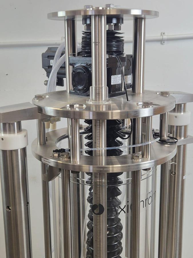 Used AxiChrom 300/300 Chromotography Column