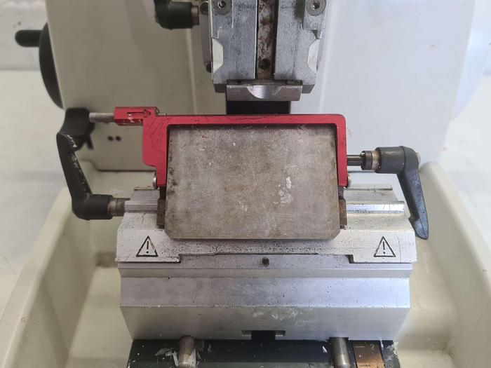 Used Leica RM2235 Manual Microtome