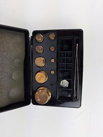 Used Analytical weight set