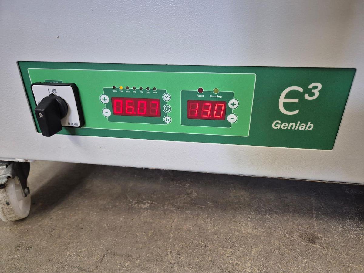 Used E3 Energy Efficient Insulated Warming Cabinet