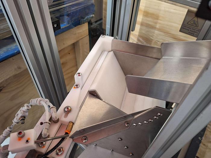 Used Quickpouch Automated Form-Fill Seal Packaging Machine with Videojet Dataflex Printer for Quickpouch Auto loader