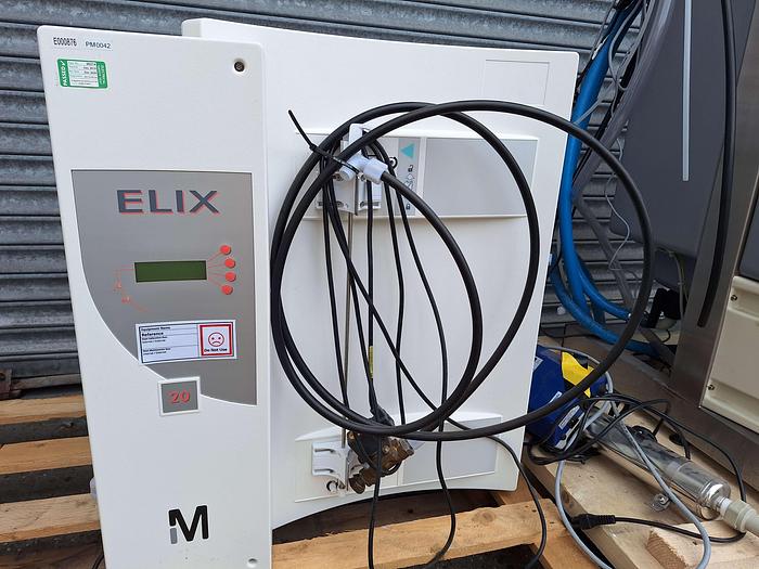 Used Millipore Elix 20 Water Purification System with Aquada UV Pro...