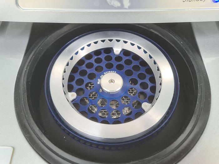 Used Qiagen Rotor-Gene Q 5-plex rt PCR machine