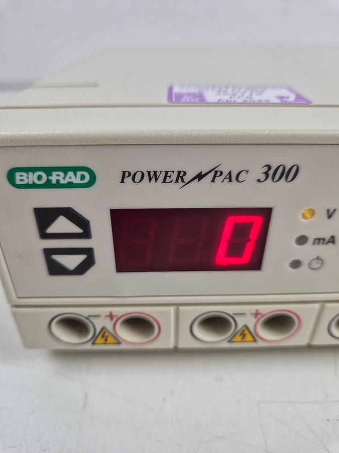 Used Bio-Rad PowerPac 200 DC power supply