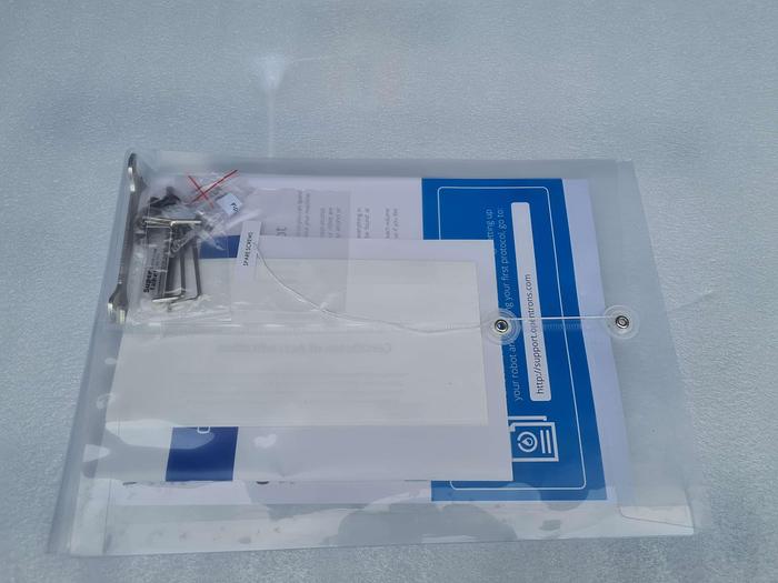 Used Unused Opentrons OT-2 with HEPA module Liquid Handling Robot in original packaging