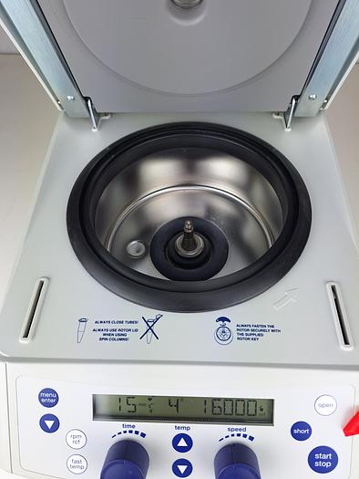 Used Eppendorf 5424 R Refrigerated Centrifuge