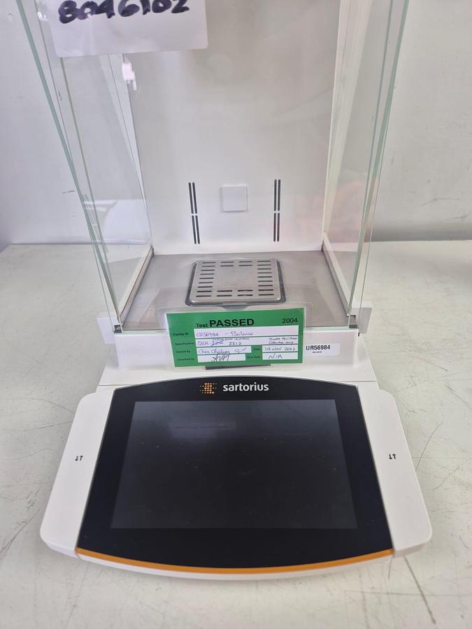 Used  Sartorius MCA225P-2S00-A Cubis II Semi-Micro Balance