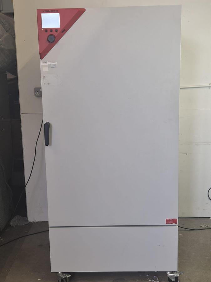 Used Binder KB 400 Cooled Incubator