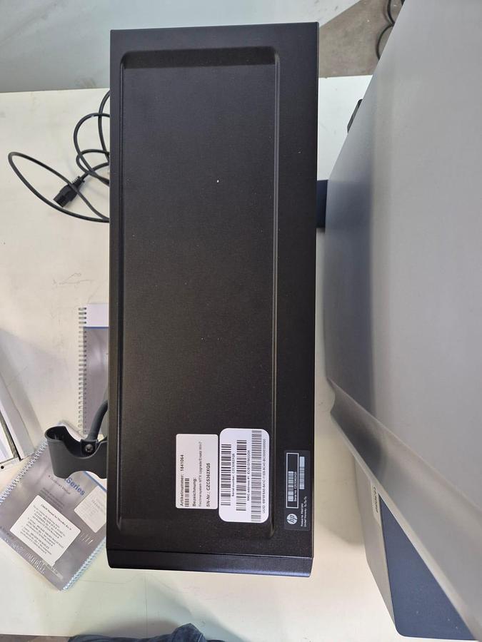 Used Bruker microflex spectrometer mass