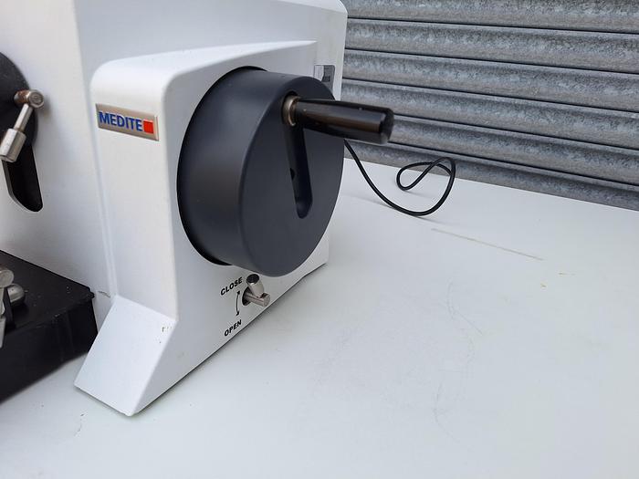 Used Medite A550 Rotary Microtome