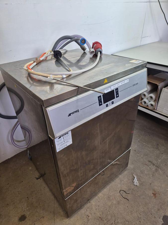 Used Smeg GW1160S Laboratory Glassware Washer