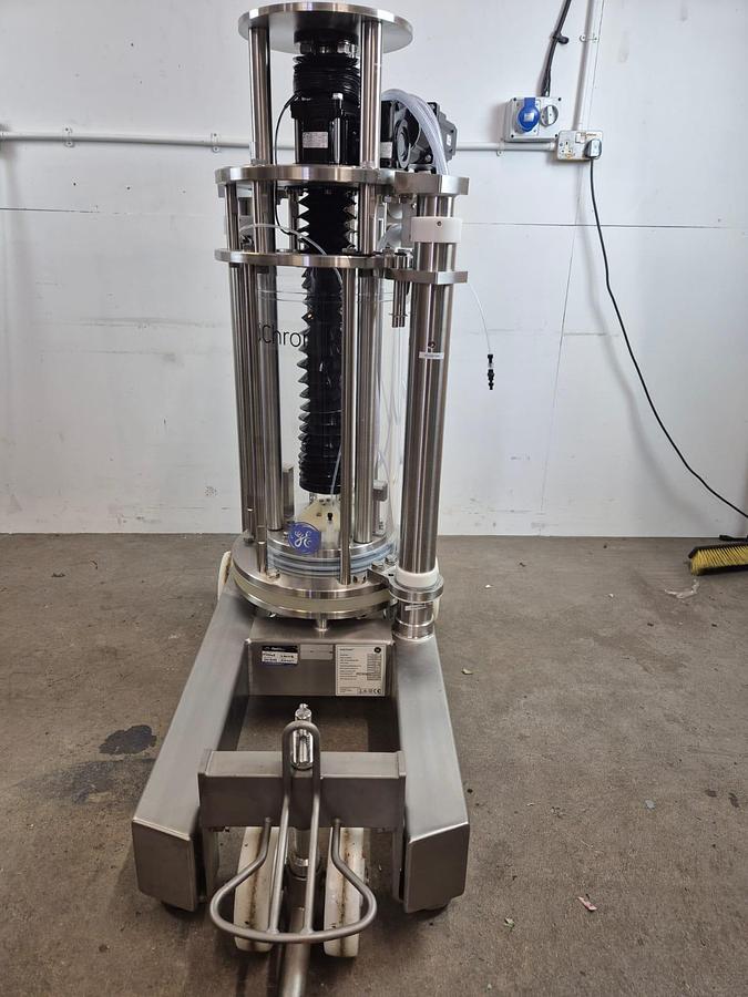 Used AxiChrom 300/300 Chromotography Column