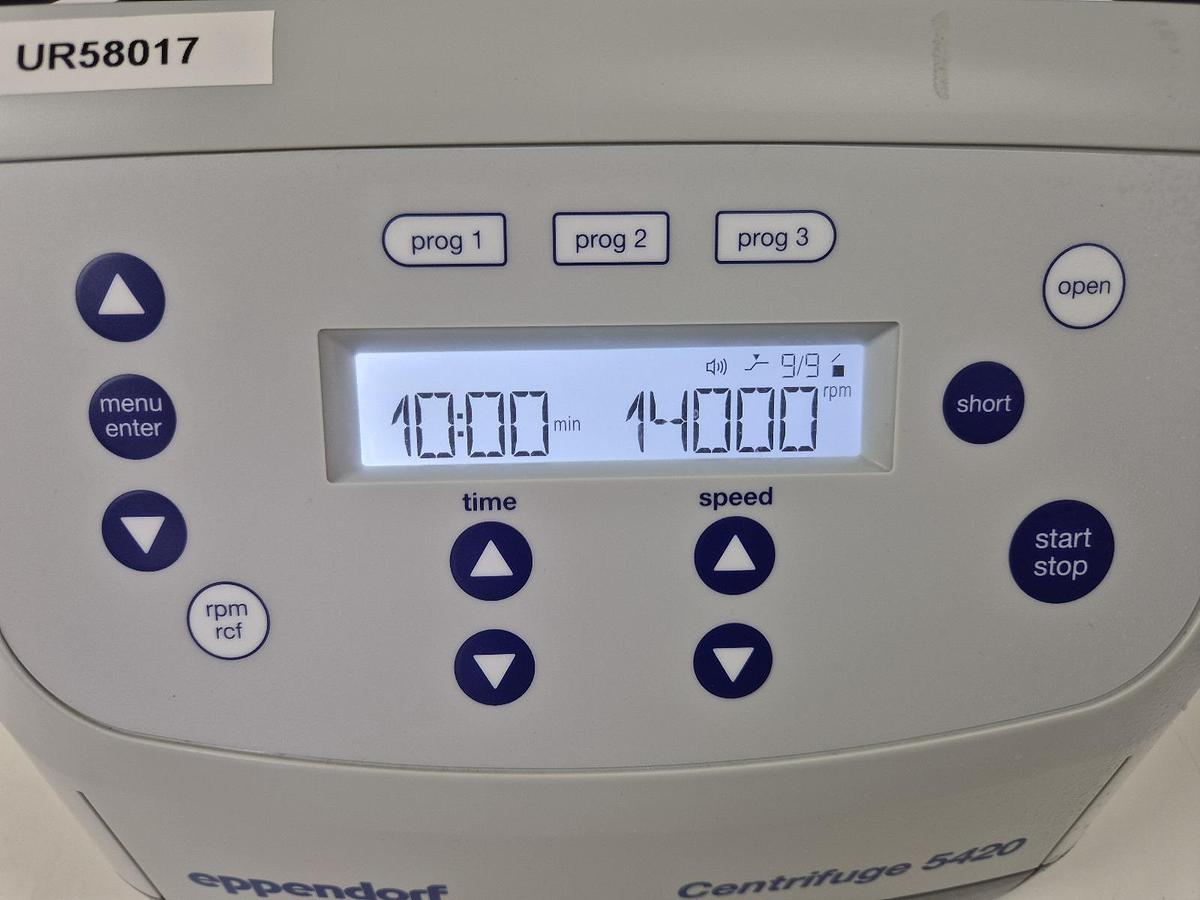 Used Eppendorf 5420 Centrifuge
