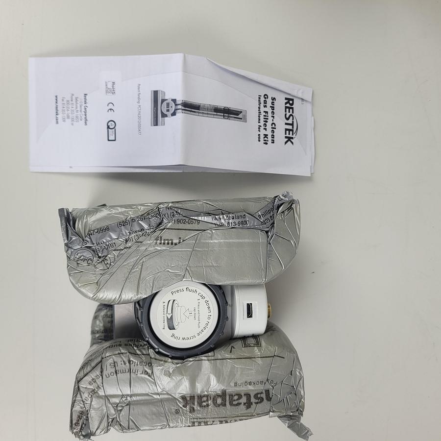 Used Restek SGT Baseplate Single Position plus SGT Superclean Gas Filter Kit