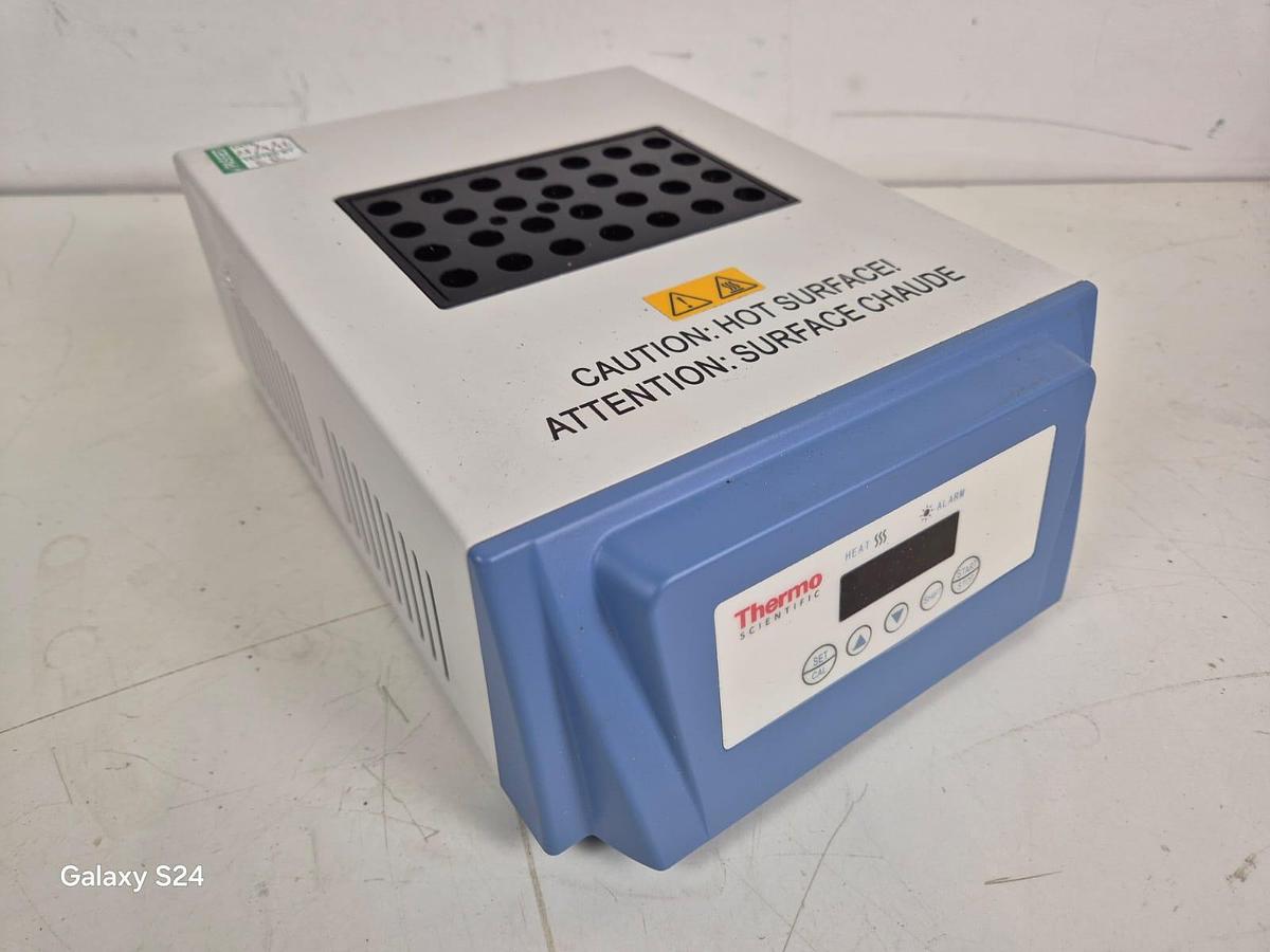 Used Thermo Scientific 1blck Standard Dryblock 1/28