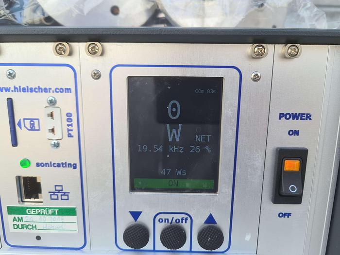 Used Hielscher flow through Sonicator UIP500hdT Transducer + Generator