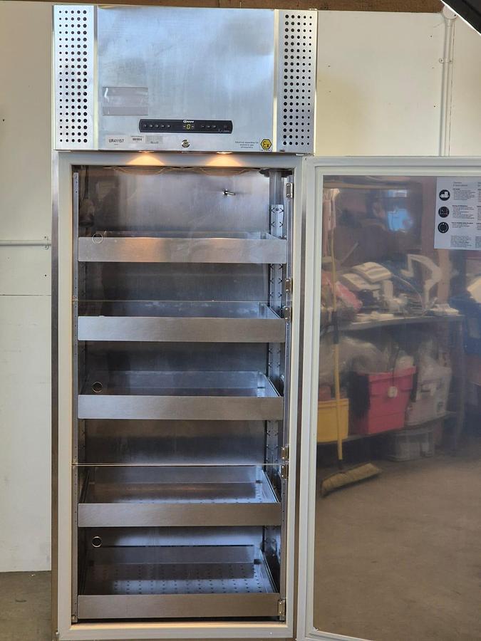 Used Gram R290 Fridge