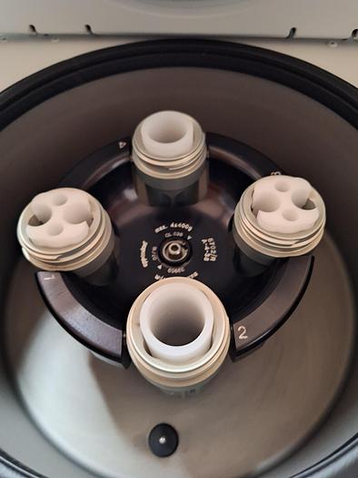 Used Heraeus Biofuge Primo R Refrigerated Centrifuge