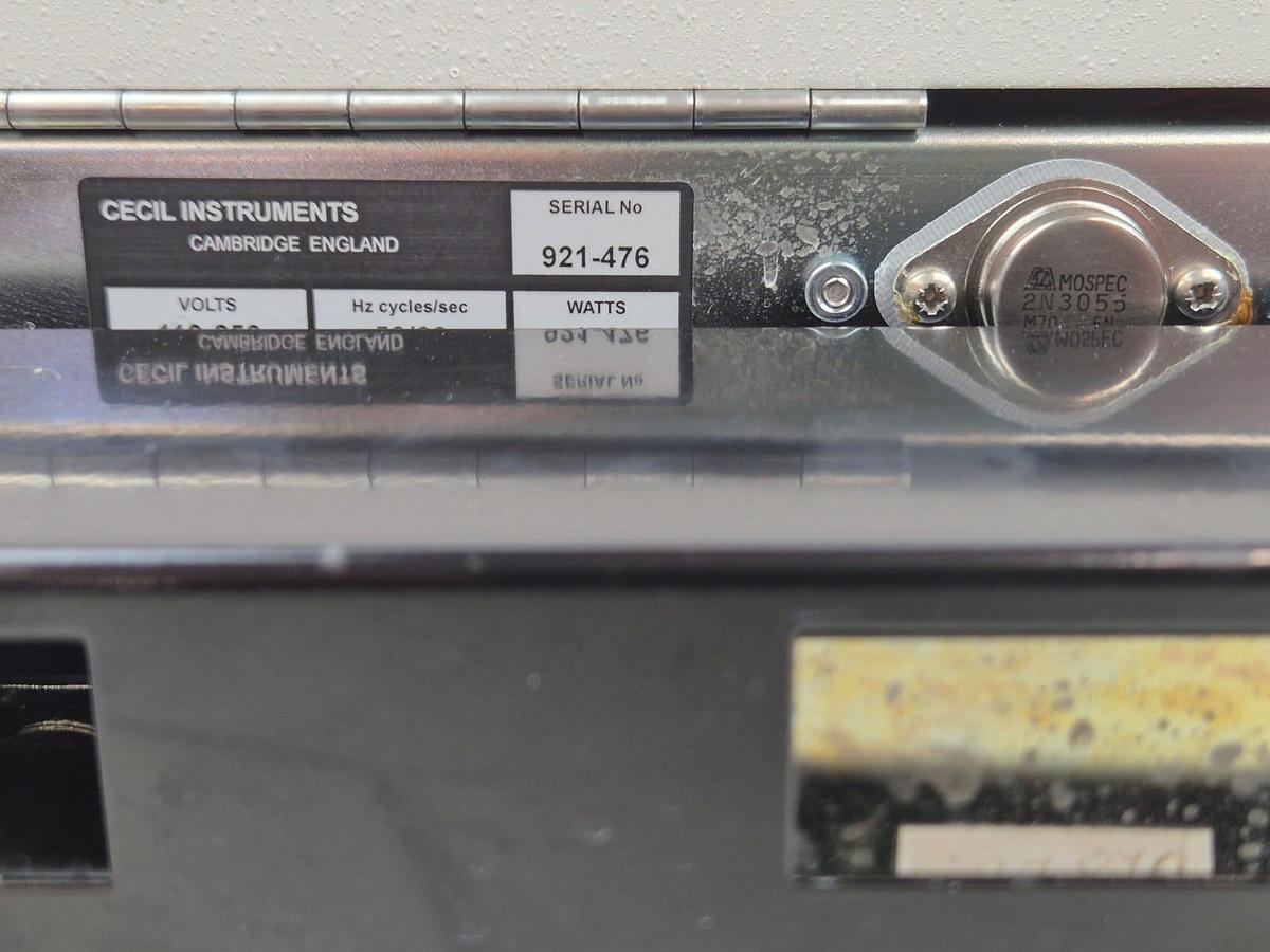 Used Cecil CE1021 Spectrophotometer