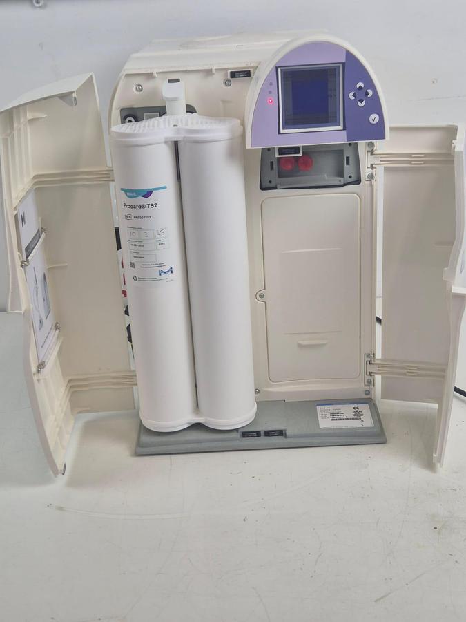 Used Millipore Elix Advantage Water Purification System