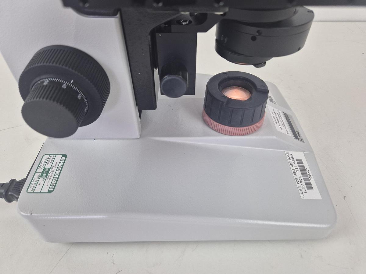 Used Hund Wetzlar H600/12 Microscope 