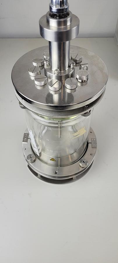 Used Eppendorf BioFlo 320 Glass Vessel Bioreactor 5L
