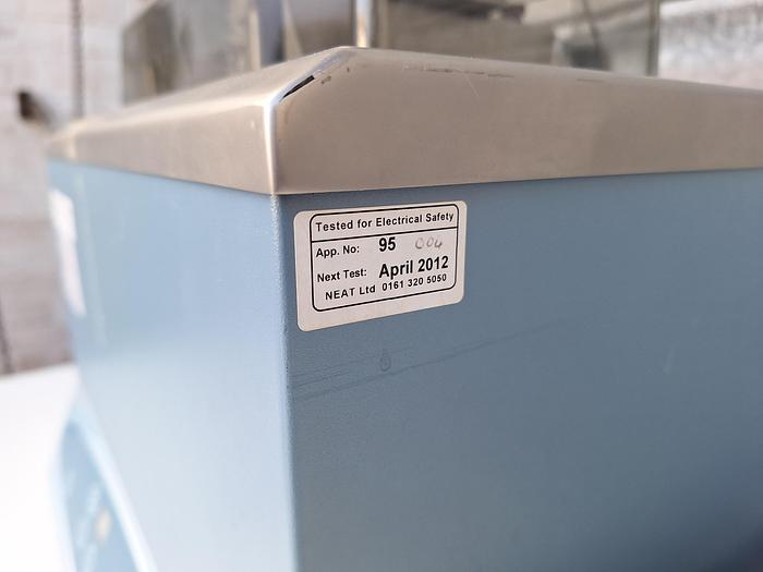 Used Helmer QuickThaw DH4 Plasma Thawing System