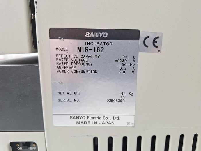Used Sanyo MIR-162 Incubator