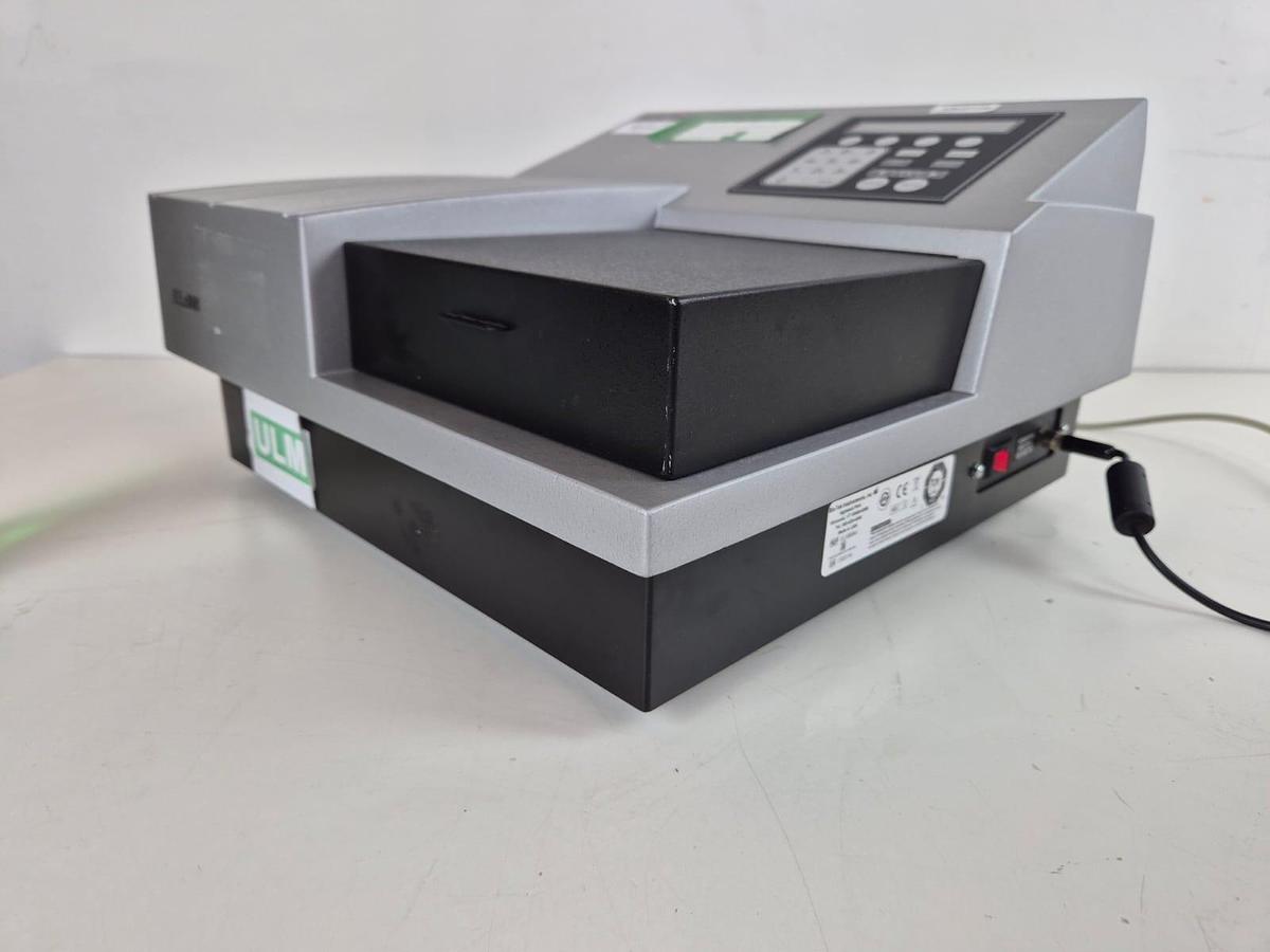 Used Biotek ELx808 Plate reade