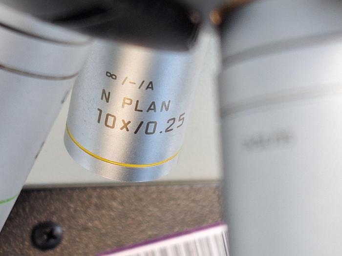Used Leica DM200 Microscope