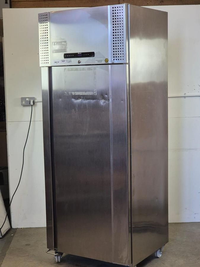 Used Gram R290 Fridge