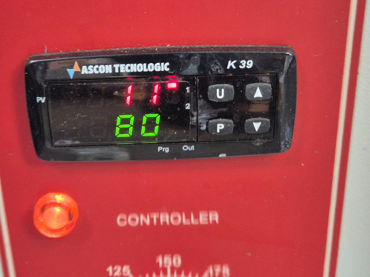 Used Genlab OV/100/SS/F/DIG General Purpose Oven