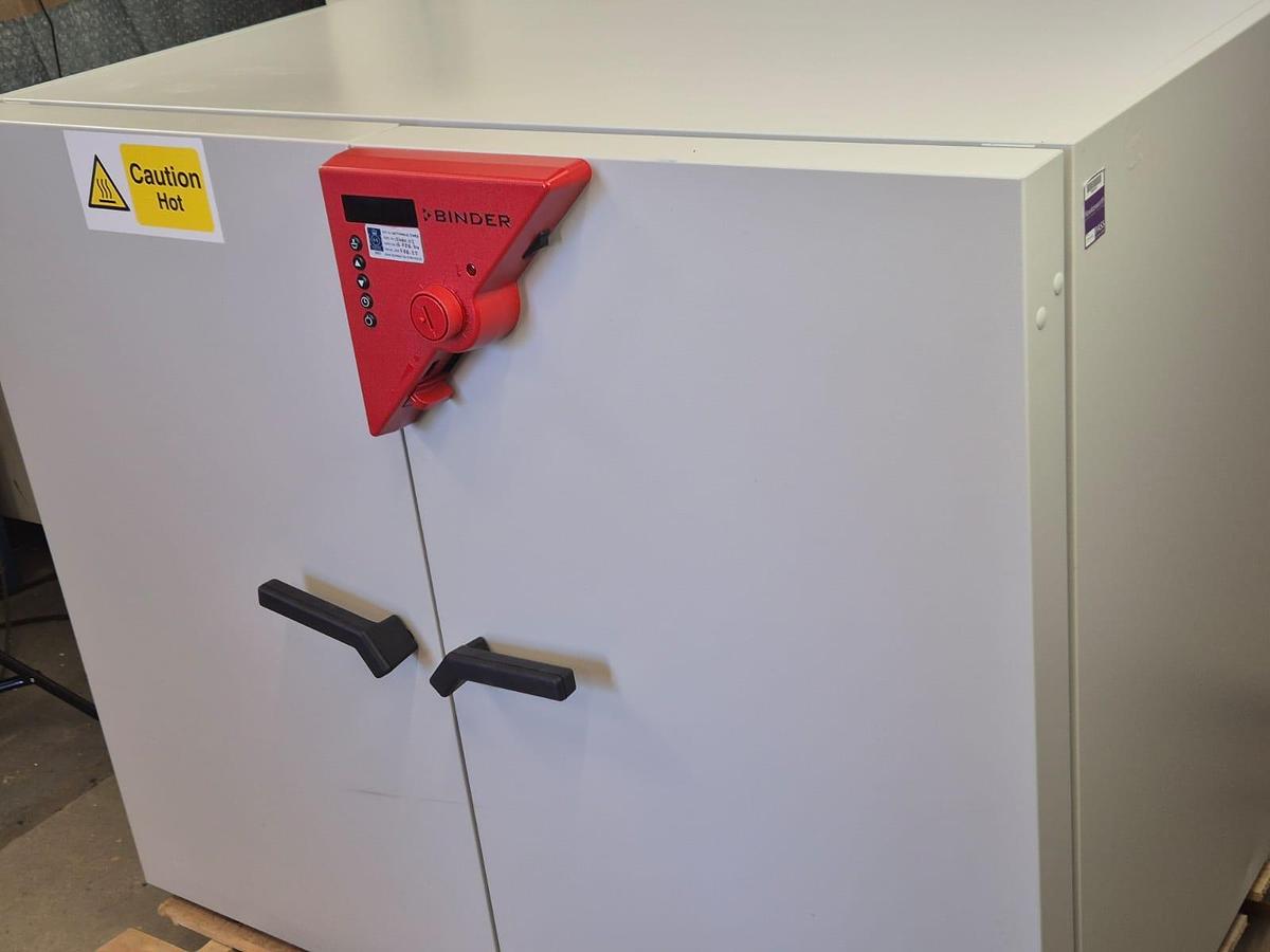 Used Binder Fed 400 Drying Heating Chamber