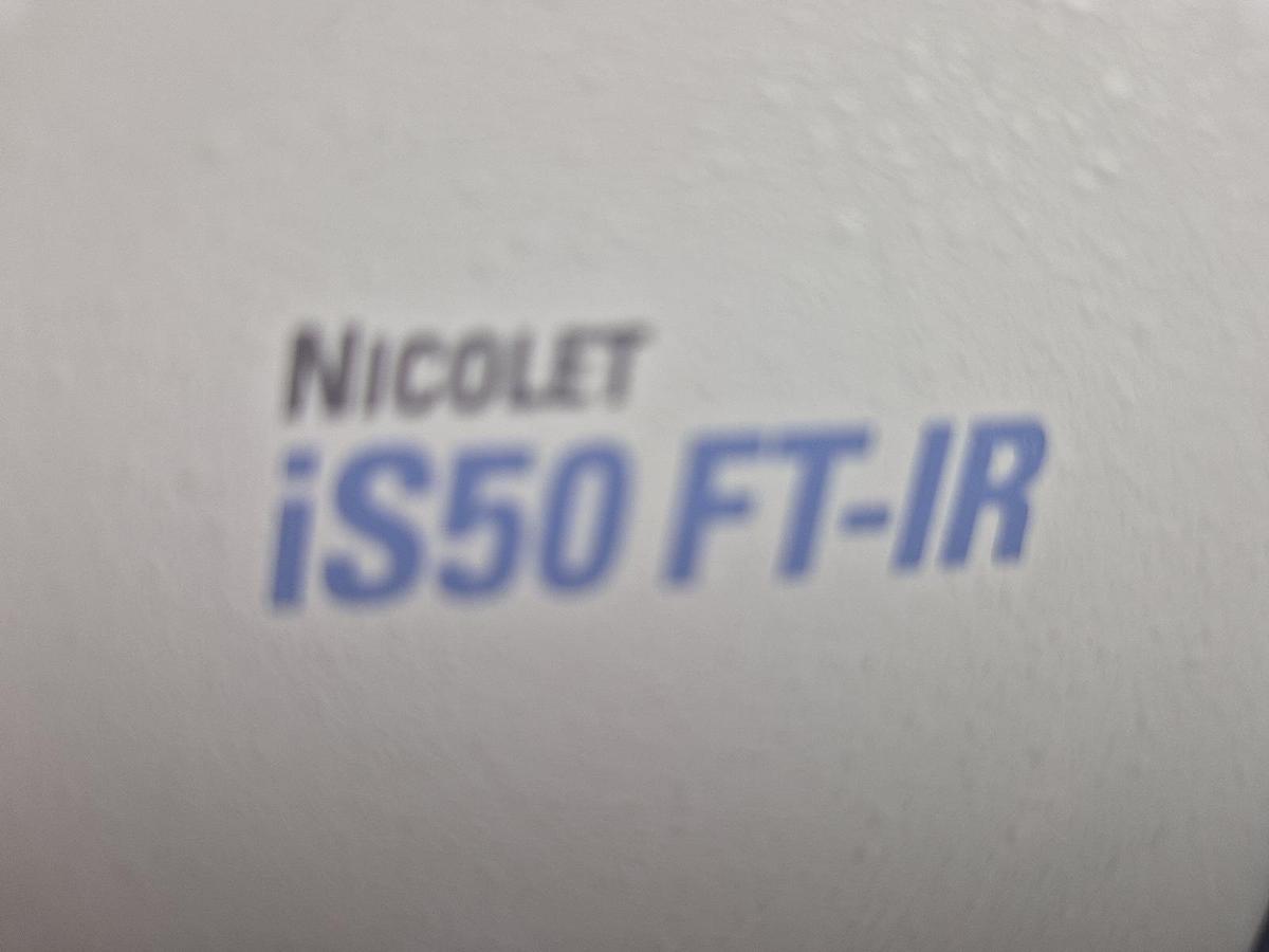 Used Thermo Scientific Nicolet IS50 FT-IR Spectrometer + 2 Packs accessories