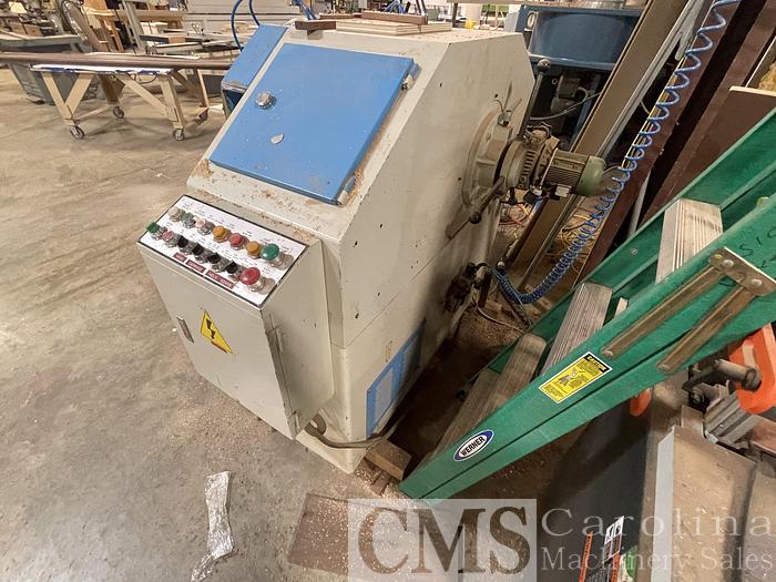 Used 2000 Yow Cheng YRT 100 Mortine and Tenone Machine