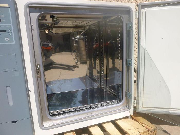 Used Oven, Thermo, Mdl 3310, Incubator, CO2, 11.4 CF, A #S744249