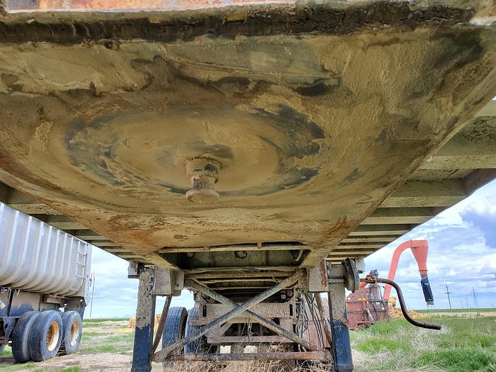 Used 1991 26' Fruehauf End Dump Trailer