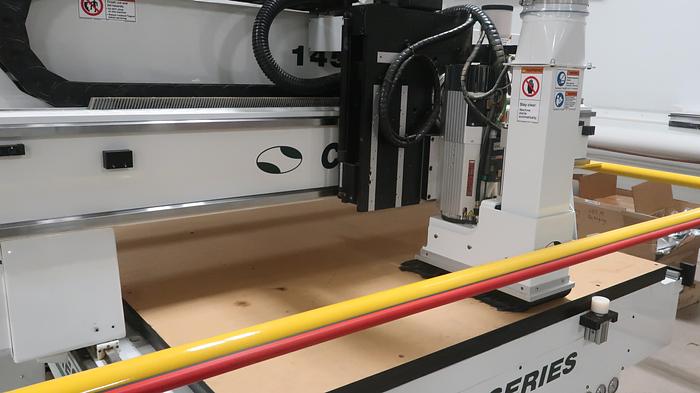 Used C.R. Onsrud 145M12 M Series CNC ROUTER