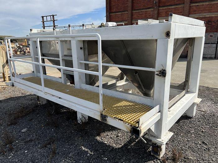 Used Hopper, 140 CF Total Capacity, S/St, (2) Hoppers #S744847